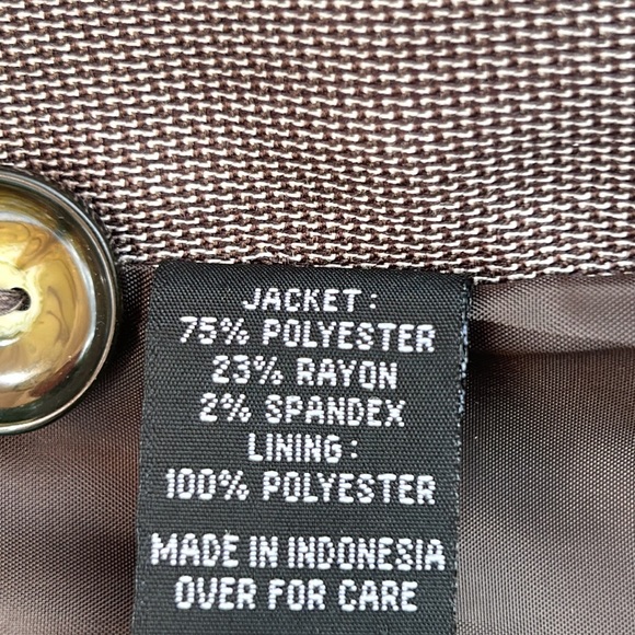 NWOT BCX 2 Piece Brown Dress & Jacket Suit with Belts Size 5 / M - Picture 16 of 16